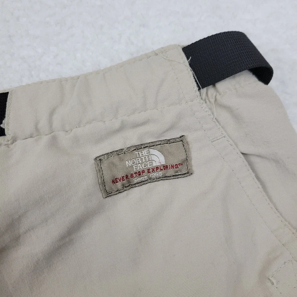 The North Face Paramount Cargo Shorts Mens Small S Light Khaki‎ Nylon Hiking